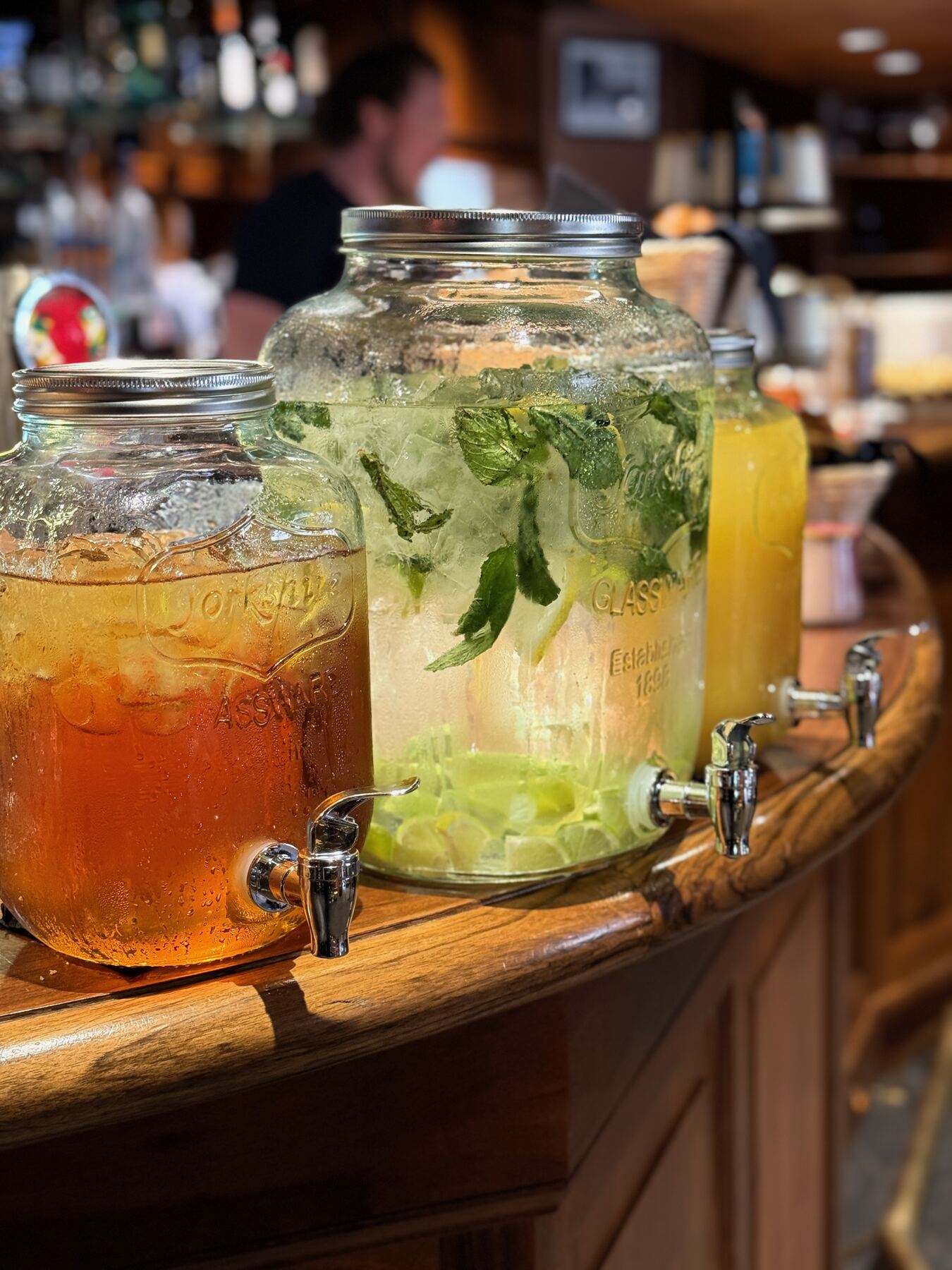 Juices, mojito and iced tea dispensers